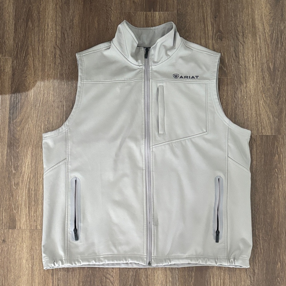 Ariat Men's Light Gray Softshell Vest